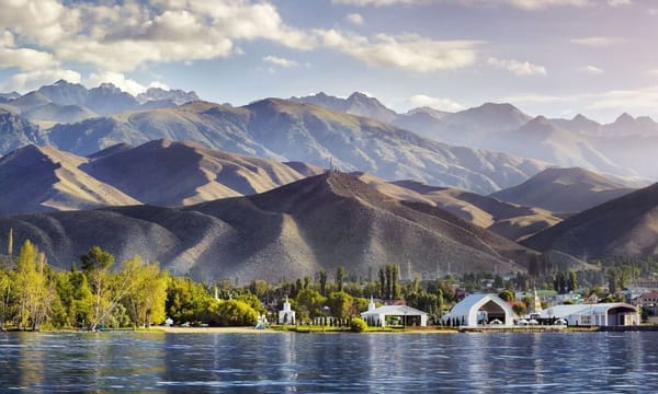 Ысык-Көлдө туристтик сезондун ачылышы эл аралык көргөзмө менен коштолот