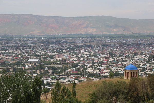 Жалал-Абаддын бир нече көчөлөрүндө электр жарыгы убактылуу өчүрүлөт – тизме