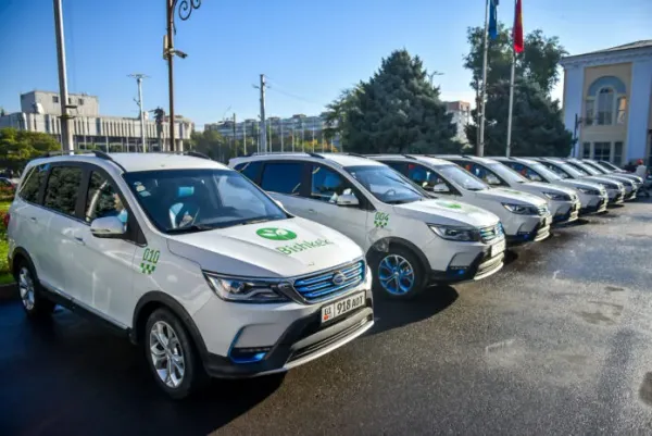 Бишкекте муниципалдык ECO TAXI ишке кирди – иштөө убактысы