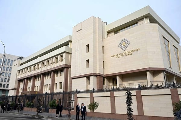 Насыялык маалымат алмашууда өзүнө-өзү тыюу салуу тууралуу токтом кабыл алынды