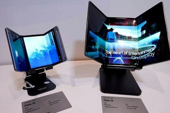Samsung компаниясы экраны үч бүктөлмө смартфон чыгарды