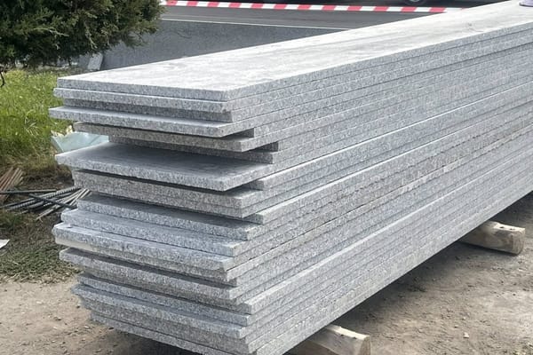 Таласта граниттен курулуш таштары чыгарыла баштады