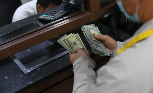 Бишкекте эки алмашуу бюросуна 55 миң сомдон айып пул салынды