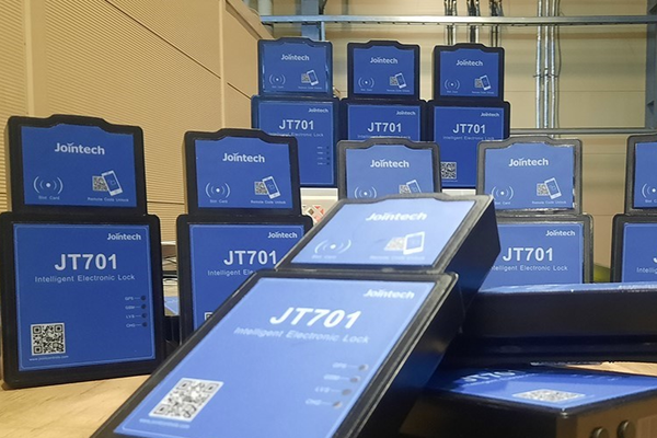 ЕАЭБ өлкөлөрүндө 2026-жылы товарларды жүгүртүүдө навигациялык пломбалар колдонула баштайт