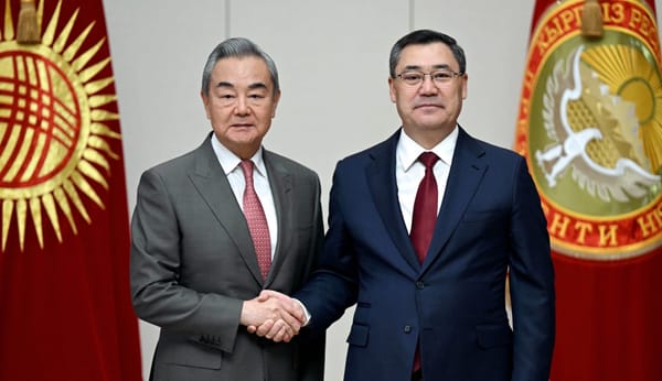 Кыргызстан менен Кытай стратегиялык өнөктөштүктү кеңейтет