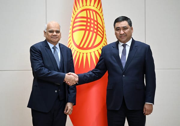 Кыргызстан ЭВФ менен экономикалык өсүүнү жана инвестицияларды талкуулады