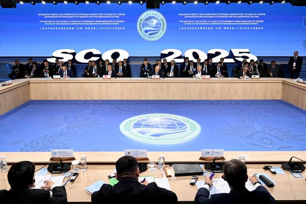 ШКУ өлкөлөрүнүн Өкмөт башчылар кеңешинин отурумунда кандай документтерге кол коюлду?