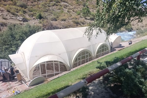 "Жаннат Резорттун" жанындагы уруксатсыз курулуш буздурулду