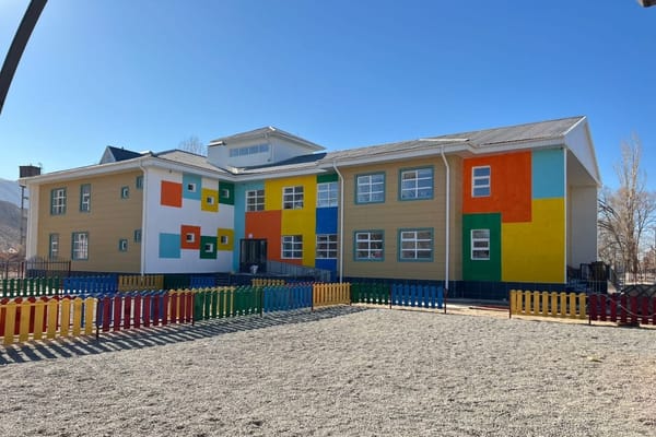 Ак-Талаа районунда 77 млн сомго заманбап бала бакча салынды