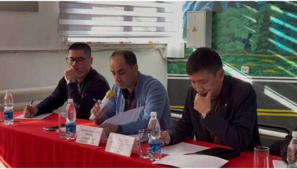 Бишкек мэринин орун басары коомдук айдоочулар менен жолукту