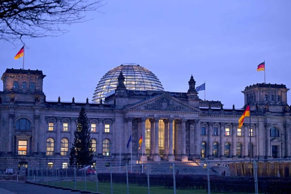 Кыргызстан менен Германия кызматташтыкты жаңы деңгээлге чыгарууну талкуулады