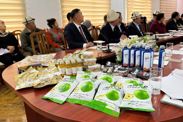 Нарында 11 продукцияга "Нарын бренди" белгиси берилди