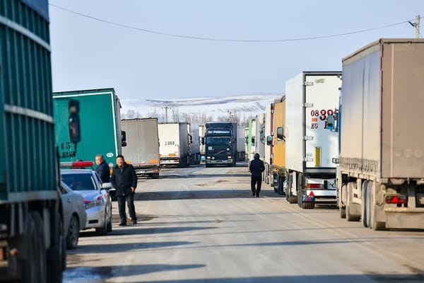 Январь-октябрь айларында автожүк ташуу 48,5 млн тонна болду