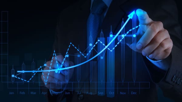 ИДПнын өсүшү 110%: Кыргызстан экономикасында туруктуулук сакталууда