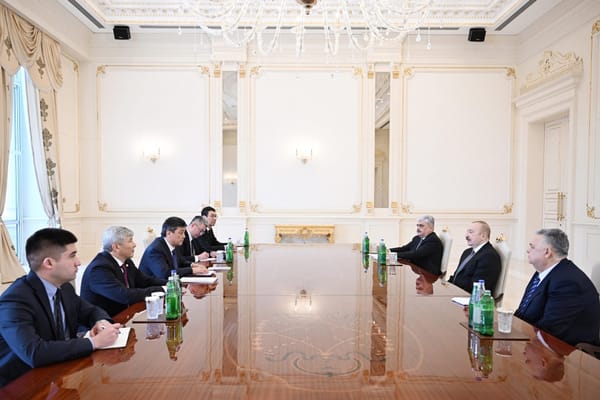 Кыргызстан менен Азербайжан кызматташтыкты жаңы деңгээлге чыгарууда