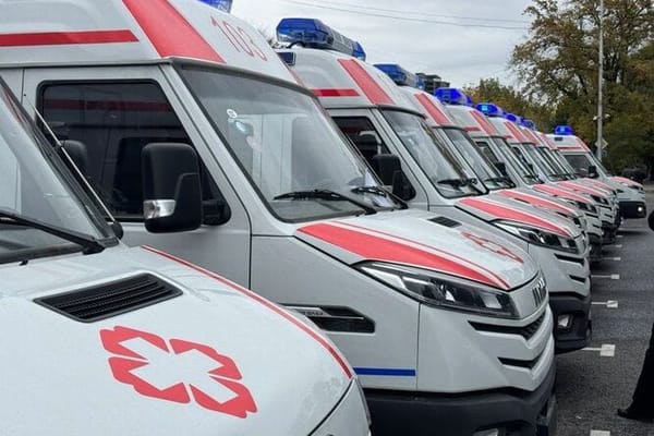 Ысык-Көл облустук бириккен ооруканасына 43 млн 800 миң сомго тез жардам унаалары сатылып алынат