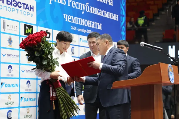 6 балбанга мамлекет тарабынан бетирлер белекке берилди