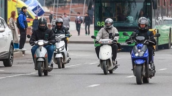 Эми мопед айдоо үчүн А1 категориясындагы күбөлүк талап кылынабы?