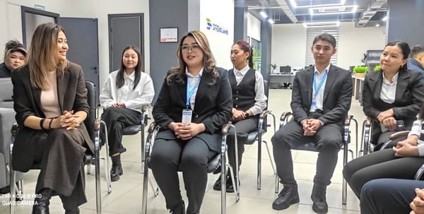 Эмгек министрлиги: 1 851 жаш адис стажировкадан өтүп, 72%ы жумушка орношкон