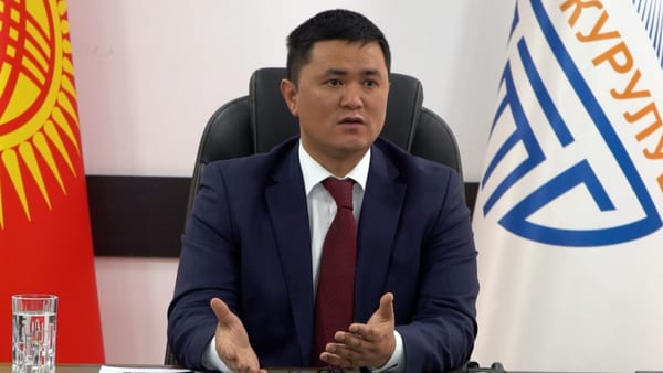 Н.Орунтаев 500 миң сом маяна боюнча түшүндүрмө берди