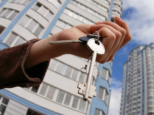 МИК аркылуу турак жайга муктаж 50дөй журналист батирлүү болушат