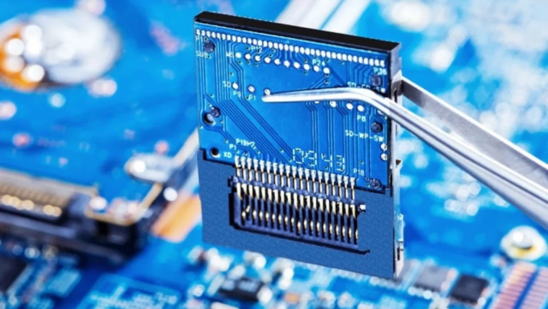 АКШда жарым өткөргүчтөрдү импорттоого 25%дык бажы алымы киргизилди