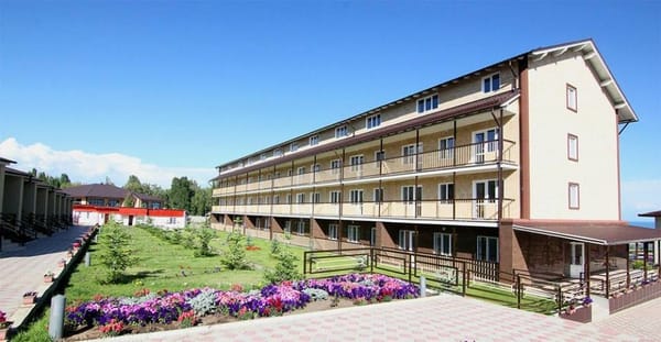 Кесиптик бирликтер акчаларына эс алуучу корпустар курулуп жатат