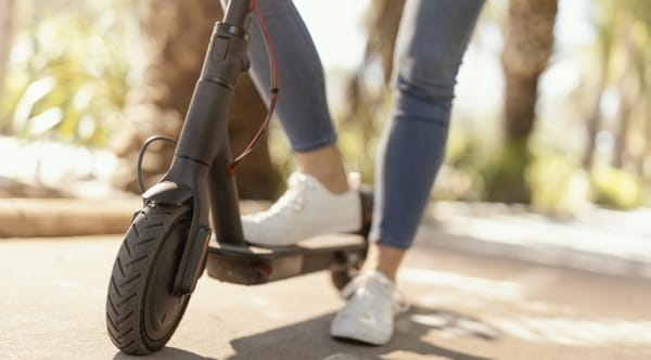 Бишкекте электросамокаттарды пайдалануу тартиби күчөтүлөт