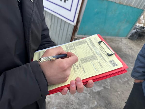 Бишкекте курулуш эрежелерин бузган компанияга 200 миң сом айып салынды