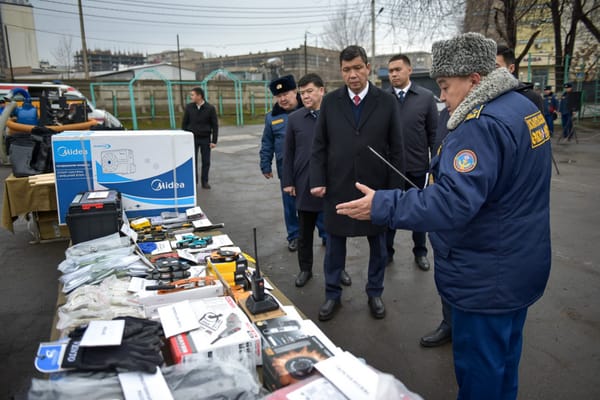 Мэр ӨКМдин Бишкек шаардык башкармалыгына заманбап жабдууларды тапшырды