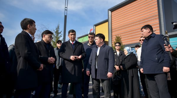 Бишкекте экологиялык заводдо абанын булганышы талкууланды