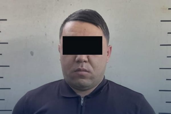 Ош шаарында ишкерден опузалап акча талап кылган жаран кармалды