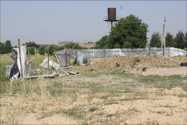 Суу, айыл чарба министрлиги мигранттарга 200 миң гектар кароосуз жерлерди берүүгө даяр