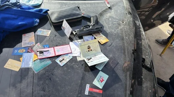 Жүк ташуучу айдоочулардан 15 жыл бою акча "саап" турган кылмышкерлер кармалды