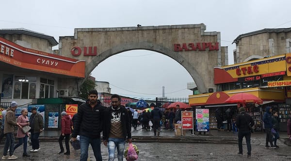 Эски Ош базарында 8,5 миң соода оруну бар экени айтылды