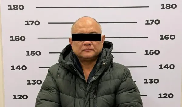 Республикалык кан борборунун мурдагы директору коррупцияга шектелип кармалды