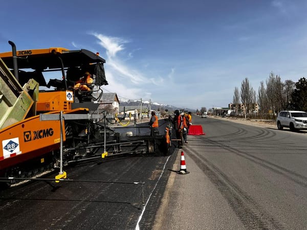 Ысык-Көлдө жол курулуштары текшерилди