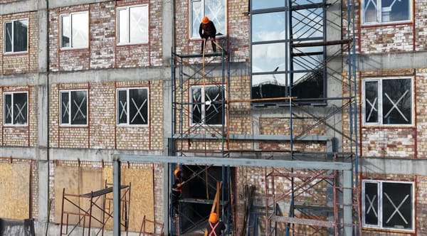 Бишкекте жаш техниктер станциясынын курулушу уланууда