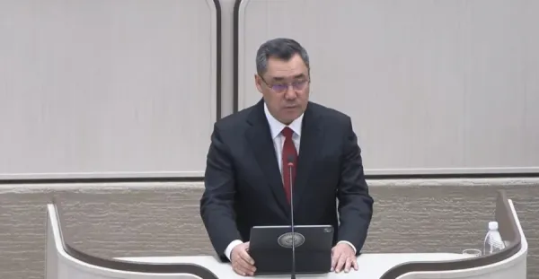 Жогорку Кеңеш акыркы беш жылда 65 тонна кагаз колдонду