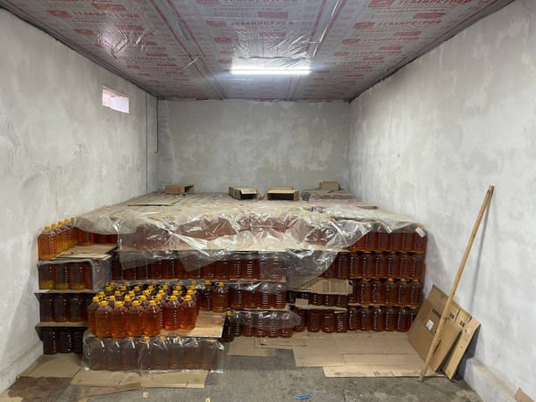 Сафлор майын өндүргөн "Шабане" чарбасын колдоо маселеси талкууланды