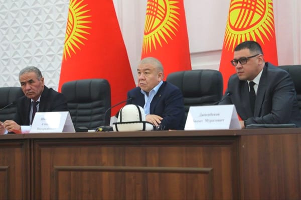 Салык кызматынын төрагасы Баткенде ишкерлердин көйгөйлөрүн укту