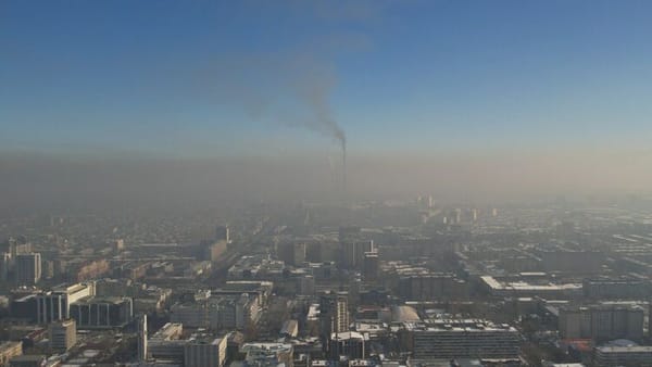 Кыргызстандын шаарларында абанын сапатын көзөмөлдөөчү станциялар орнотулат