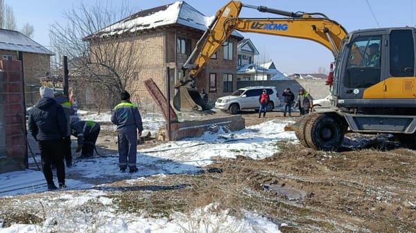 Профсоюз көчөсүндө мыйзамсыз объектилерди демонтаждоо уланууда
