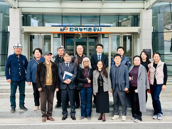 Кыргызстандын делегациясы Кореяда “акылдуу” айыл чарба боюнча тажрыйба алды