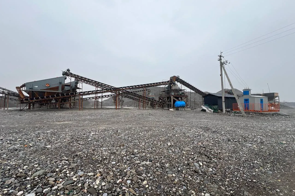 Жалал-Абадда саатына 360 куб метр ташты майдалоочу завод  жакында ишке кирет