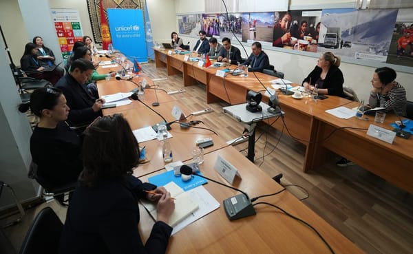 Кыргызстандын балдары үчүн бизнес биригүүдө