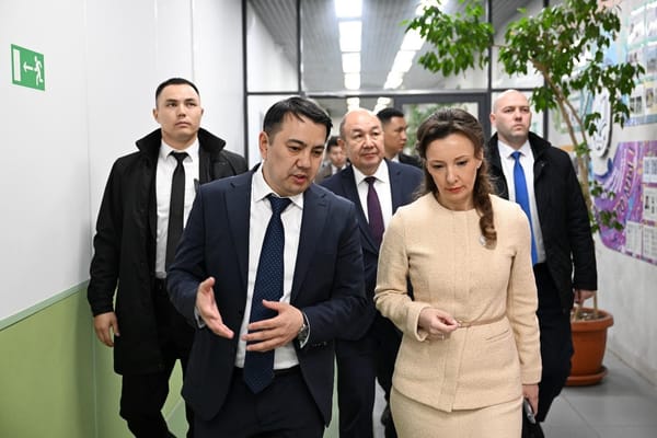 Жогорку Кеңештин депутаттары расмий иш сапар менен РФна барышты