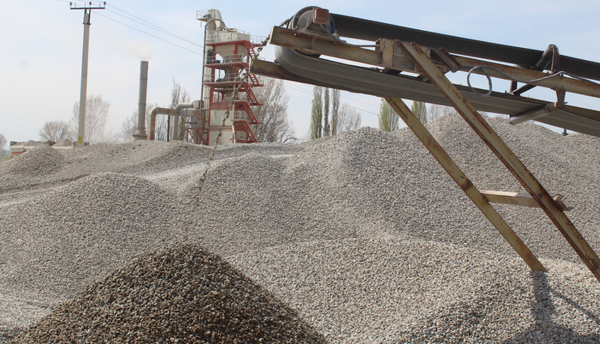 Сокулуктагы завод 2 миң тоннадан ашык асфальт-бетон өндүрдү