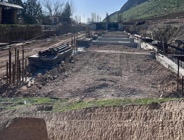 Ошто мыйзамсыз курулуш токтотулуп, 200 миң сом айып салынды